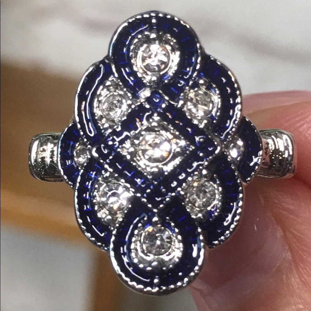 Blue & White Fashion Ring Size 6